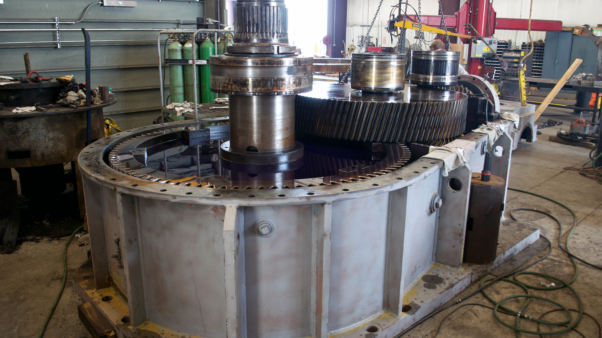 Pulverizer Gearbox being rushed for repairs